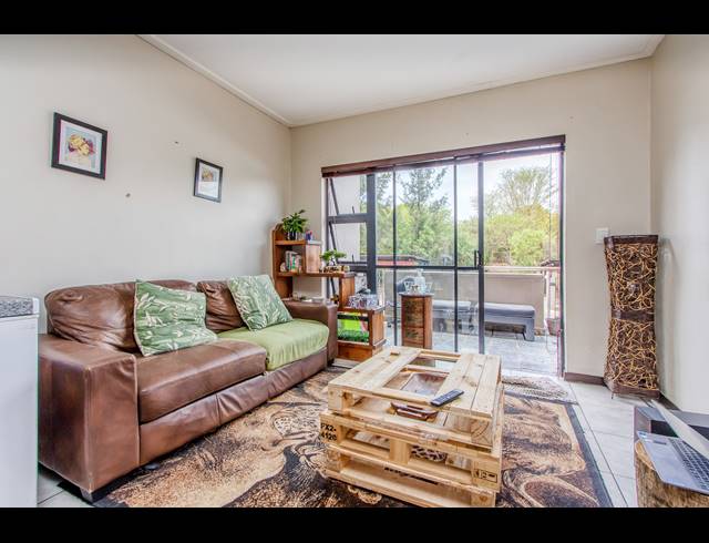 1 BEDROOM APARTMENT FOR SALE IN JACKAL CREEK GOLF ESTATE